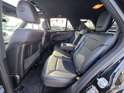 Used 2018 Mercedes-Benz GLE 350 w/ Premium 1 Package image 20