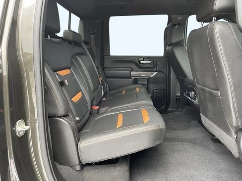 Used 2022 GMC Sierra 2500 AT4 w/ AT4 Preferred Package image 19