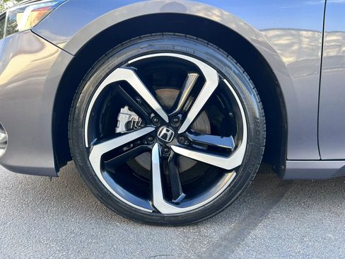 Used 2020 Honda Accord Sport image 15