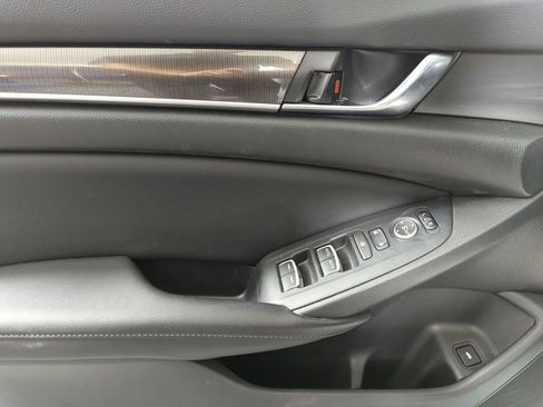 Certified 2022 Honda Accord Sport image 10