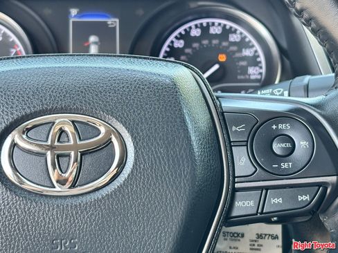 Certified 2022 Toyota Camry SE FWD image 23