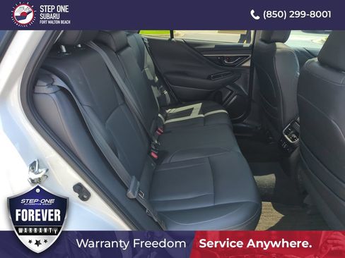 Used 2025 Subaru Outback Limited AWD/4WD image 33