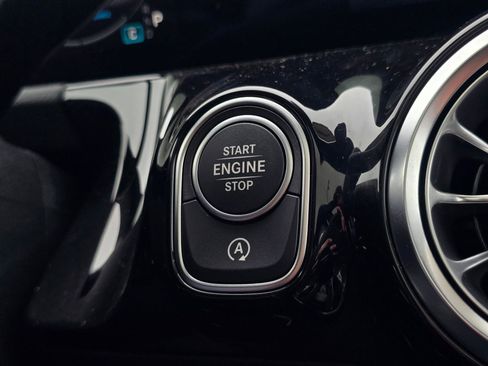 New 2026 Mercedes-Benz GLA 250 4MATIC image 42