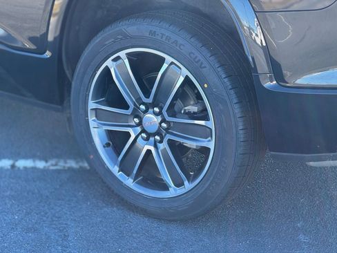 Used 2019 GMC Acadia Denali w/ Technology Package image 8