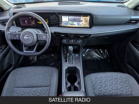 Certified 2025 Nissan Kicks SV image 13