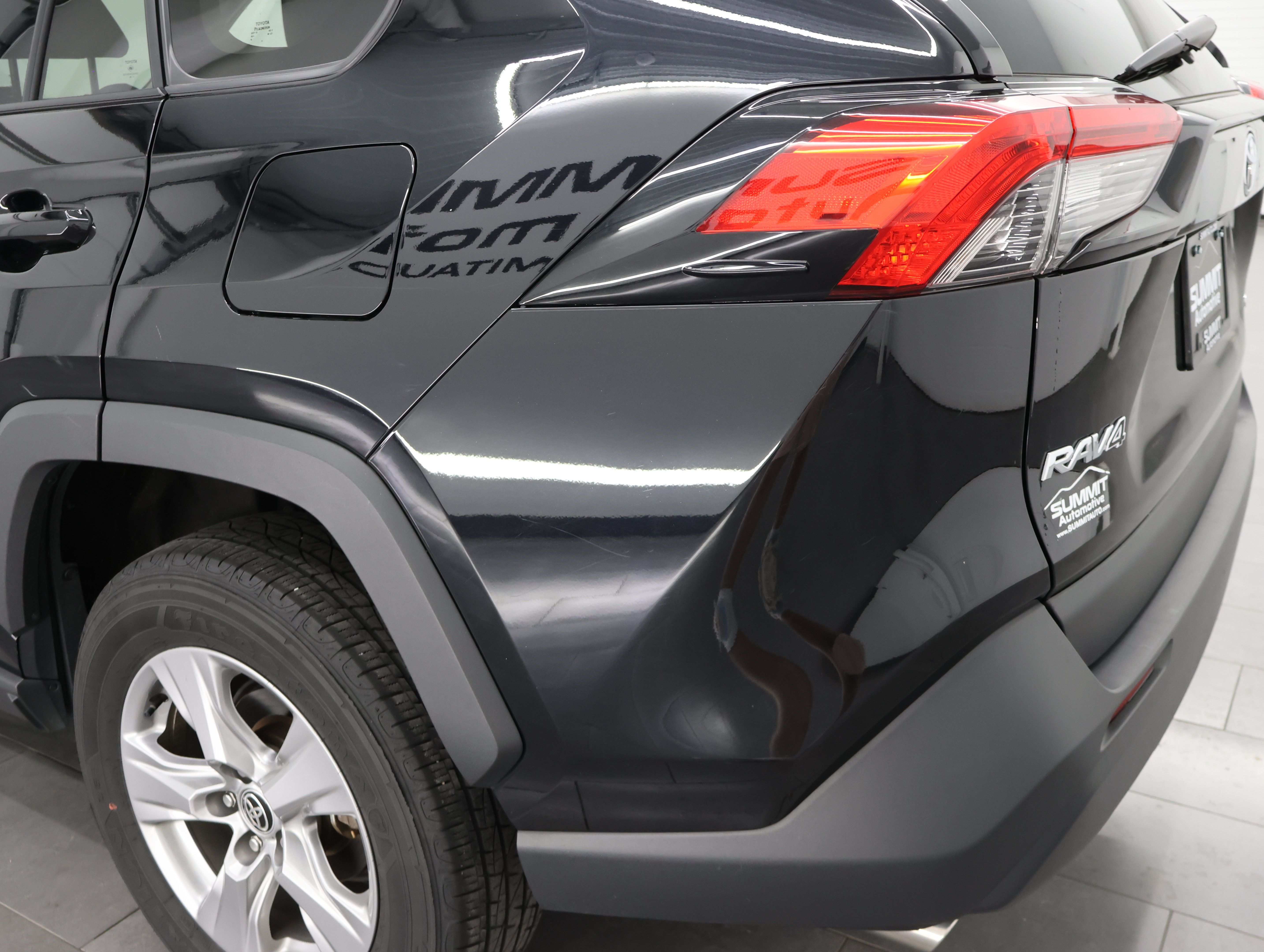 Used 2025 Toyota RAV4 LE AWD/4WD image 29