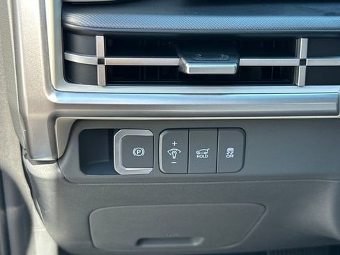 New 2026 Hyundai Santa Fe SE image 12