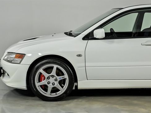 Used 2003 Mitsubishi Lancer Evolution AWD/4WD image 6