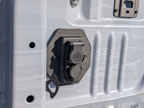 New 2026 Ford F250 Platinum w/ Tremor Off-Road Package image 11