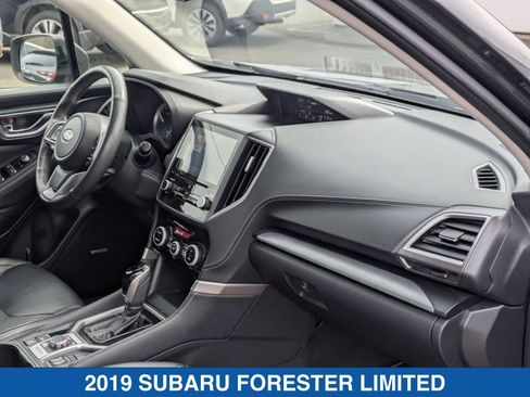 Used 2019 Subaru Forester Limited image 38