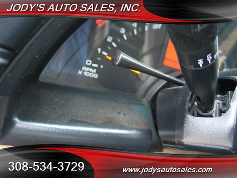 Used 1996 Chevrolet Corvette Convertible RWD image 7