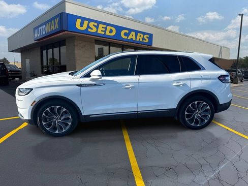 Used 2021 Lincoln Nautilus Reserve AWD/4WD image 8