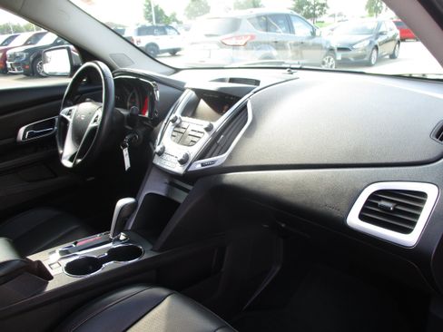 Used 2013 GMC Terrain SLT AWD/4WD image 32