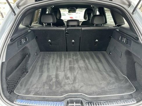 Certified 2025 Mercedes-Benz GLC 300 4MATIC image 9