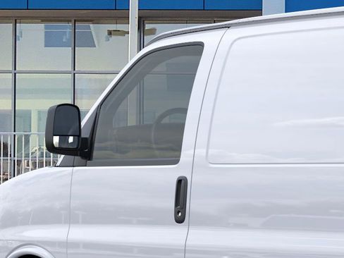New 2026 Chevrolet Express 2500 image 12