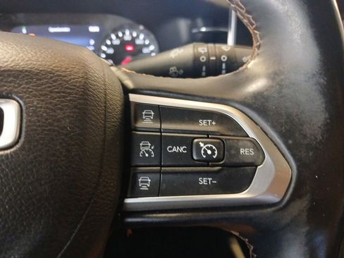 Used 2022 Jeep Compass Limited AWD/4WD image 18