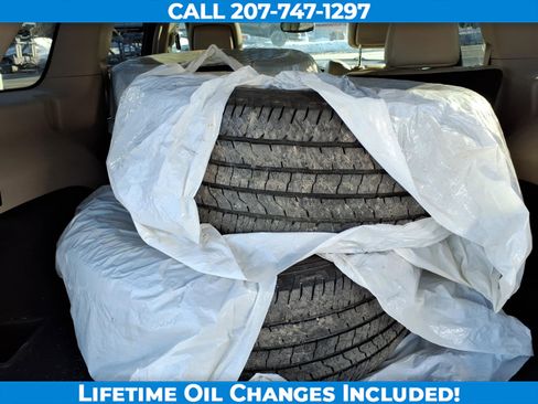 Used 2019 Jeep Grand Cherokee Limited w/ Trailer Tow Group IV image 10