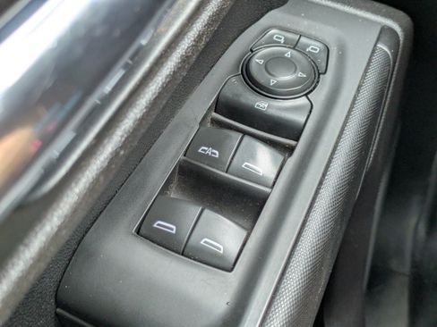 Used 2024 Chevrolet Silverado 2500 W/T w/ WT Convenience Package AWD/4WD image 18