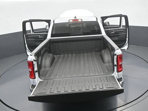 Used 2025 RAM 1500 Big Horn AWD/4WD image 63