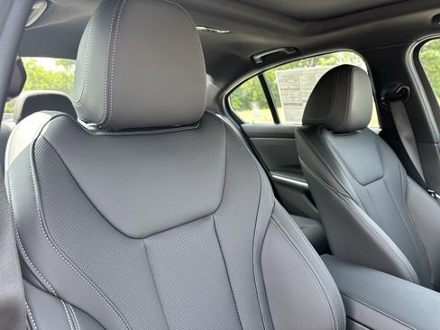 New 2025 BMW 330i xDrive Sedan image 27