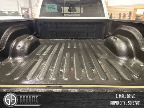 Used 2017 RAM 1500 Laramie w/ Convenience Group AWD/4WD image 27