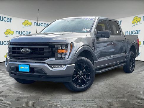 Used 2022 Ford F150 XLT w/ XLT Black Appearance Package image 3