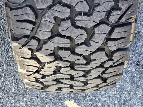 Used 2024 Jeep Wrangler Unlimited Rubicon AWD/4WD image 11