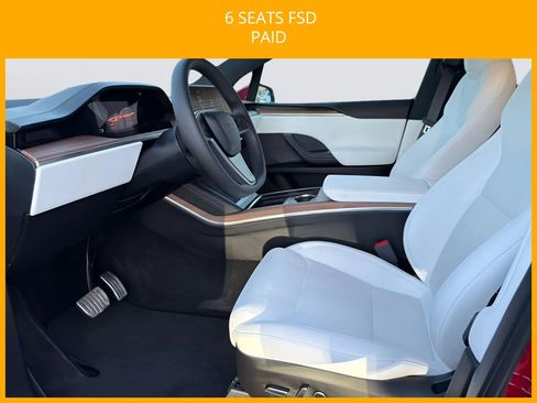 Used 2025 Tesla Model X image 14