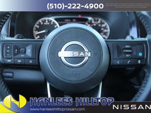 Used 2024 Nissan Pathfinder SV image 28