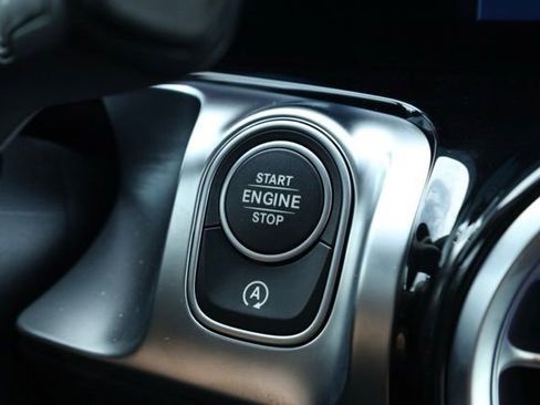 New 2026 Mercedes-Benz GLB 250 4MATIC image 20