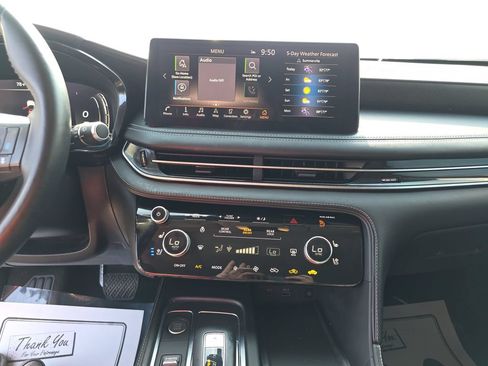 Used 2023 INFINITI QX60 Sensory w/ Cargo Package AWD/4WD image 20