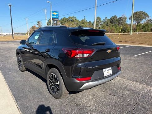 New 2026 Chevrolet TrailBlazer LT w/ Convenience Package image 4