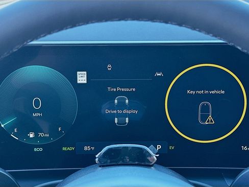 New 2026 Hyundai Tucson Limited w/ Tow & Go Package image 9