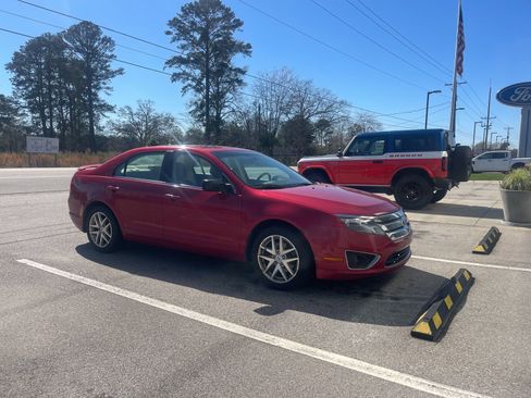 Used 2012 Ford Fusion SEL image 3