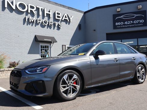 Used 2022 Audi A4 2.0T Premium Plus w/ Premium Plus Package AWD/4WD image 1