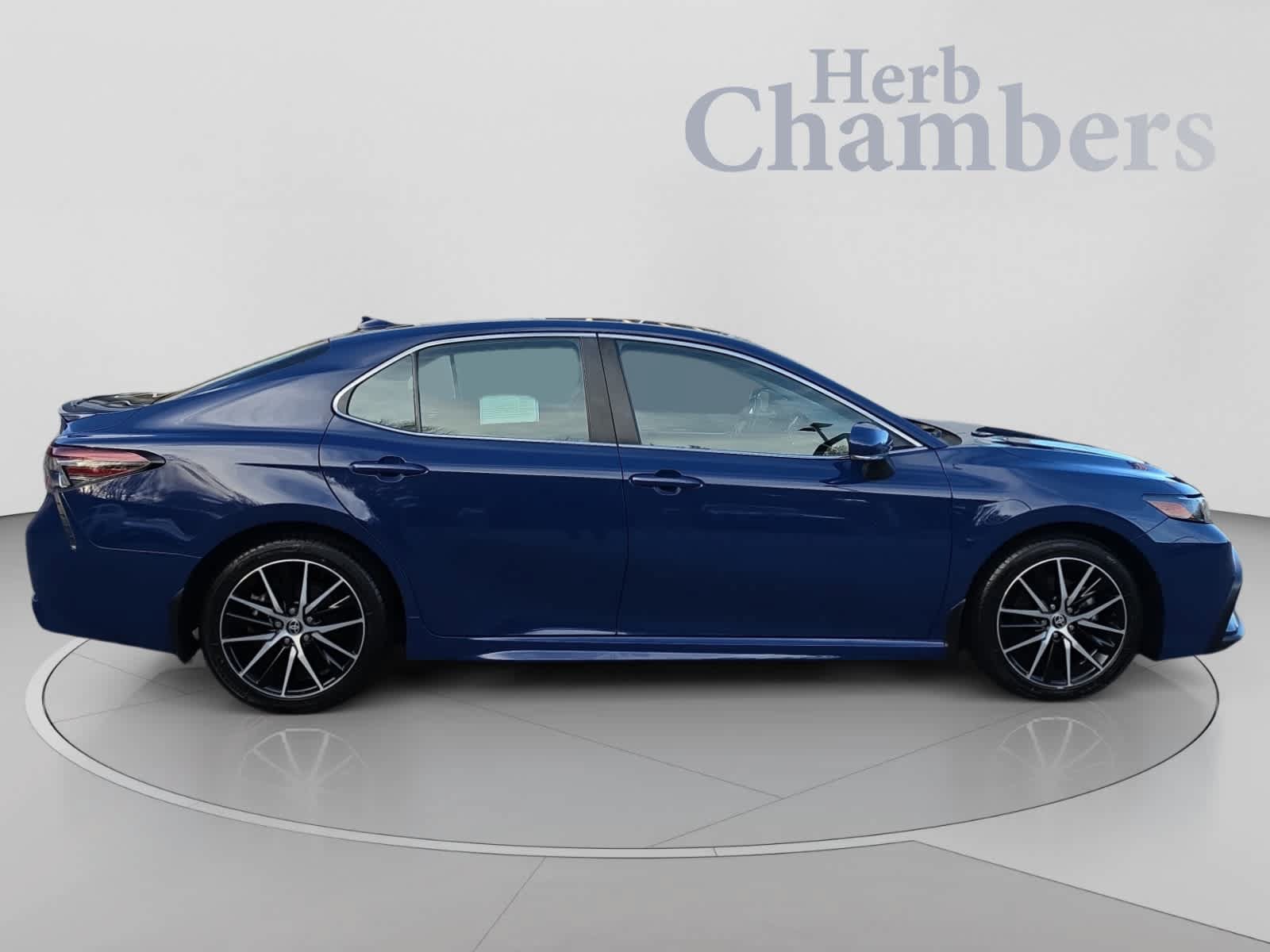 Used 2023 Toyota Camry SE AWD/4WD image 12