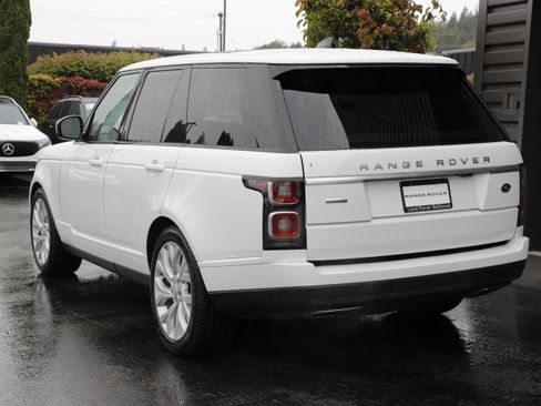 Used 2018 Land Rover Range Rover Supercharged AWD/4WD image 6