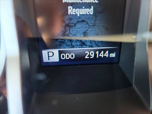Used 2023 Toyota Tacoma SR5 RWD image 16