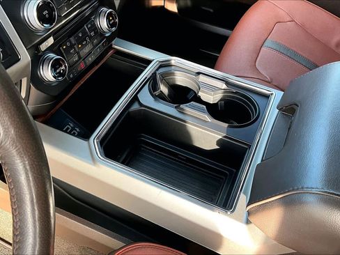 Used 2018 Ford F250 King Ranch w/ King Ranch Ultimate Package image 17