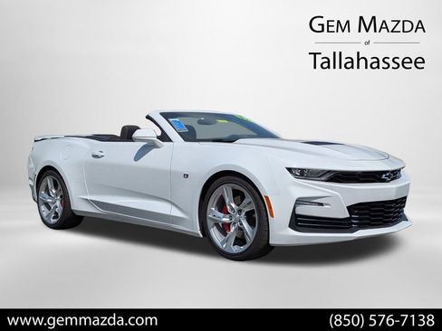 Used 2021 Chevrolet Camaro SS RWD image 1