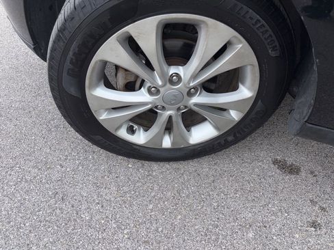 Used 2016 Kia Soul + image 34