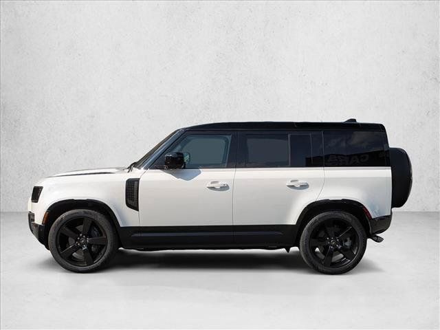 Certified 2025 Land Rover Defender 110 X-Dynamic SE AWD/4WD image 9