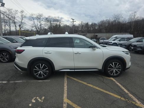 Certified 2023 INFINITI QX60 Sensory w/ Cargo Package image 11