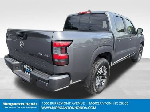 Used 2022 Nissan Frontier SV AWD/4WD image 9