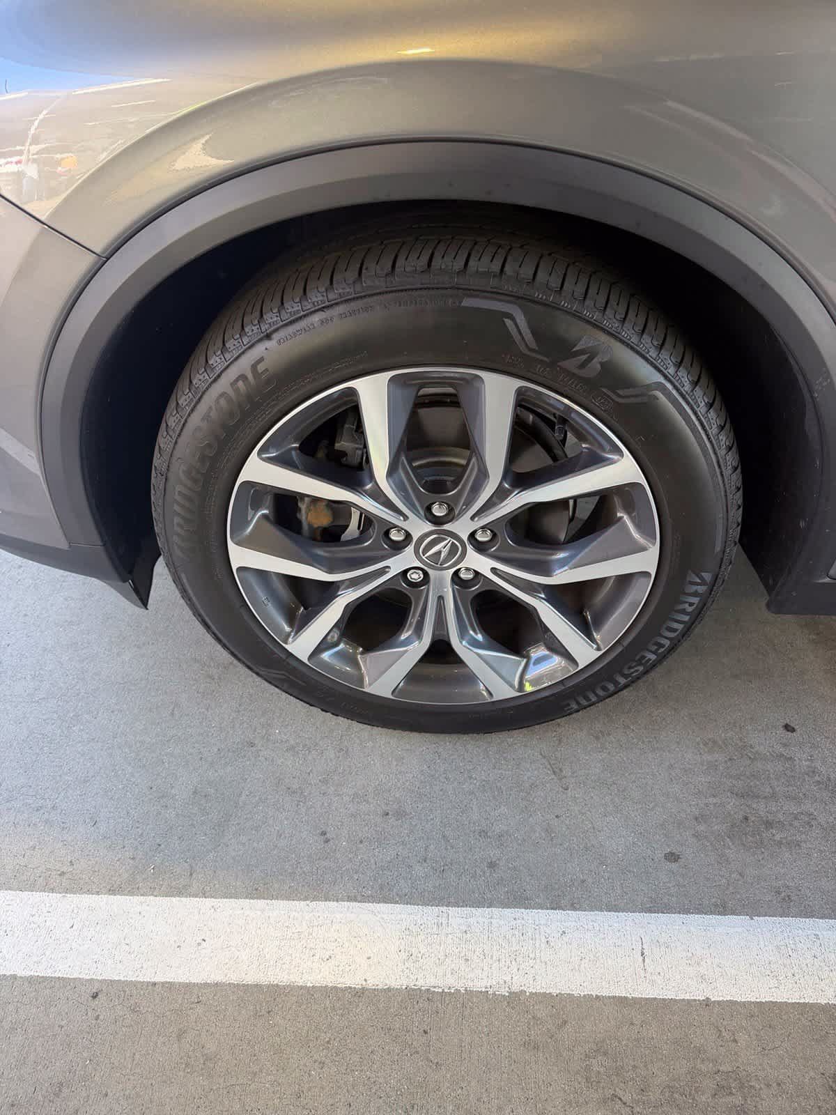 Used 2024 Acura MDX w/ Technology Package FWD image 9