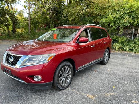 Used 2015 Nissan Pathfinder SL w/ SL Premium Package image 6