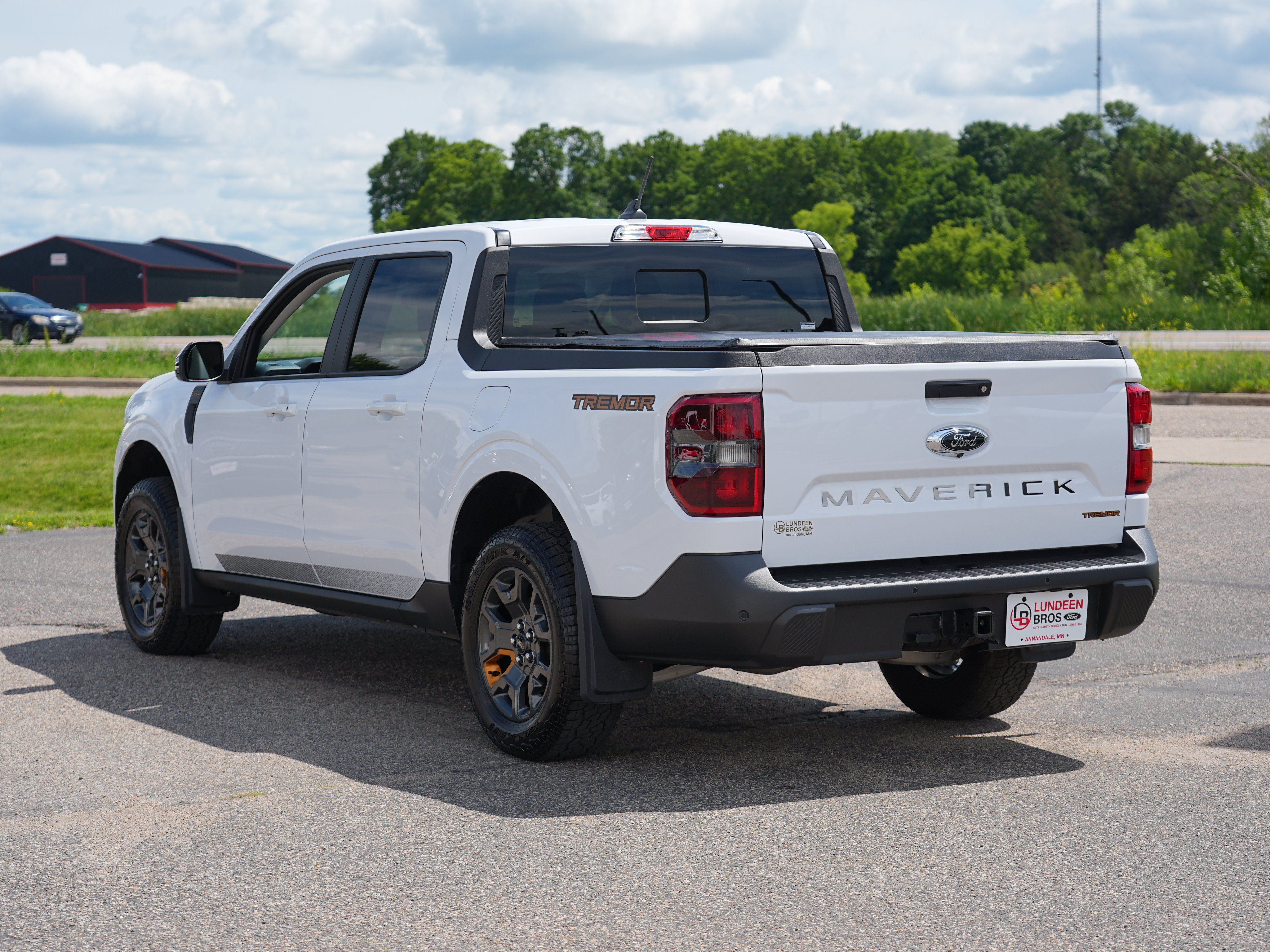 Used 2024 Ford Maverick Tremor w/ Tremor Off-Road Package AWD/4WD image 6