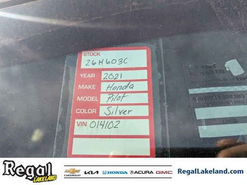 Used 2019 Honda Pilot Touring image 10