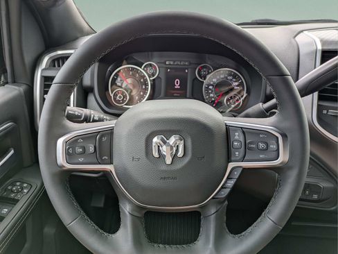 Used 2026 RAM 2500 Big Horn AWD/4WD image 12