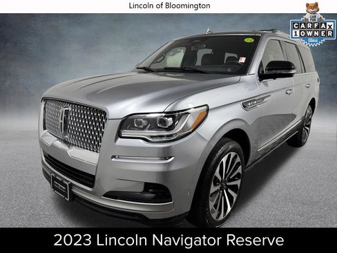 Used 2023 Lincoln Navigator Reserve AWD/4WD image 1